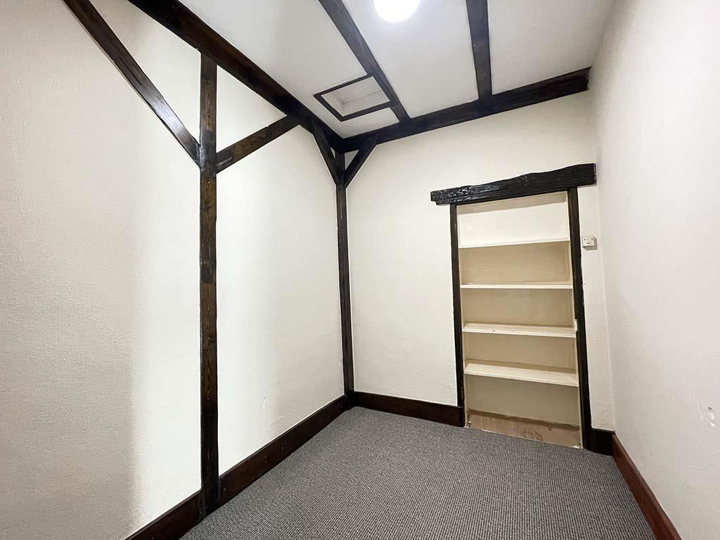 Let Agreed in Gisburn - Dressing Room/Study
